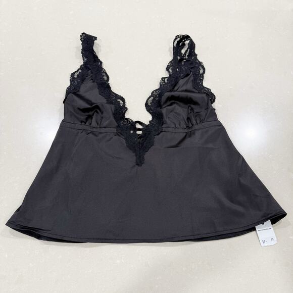 Kat the Label Other - NWT Kat the Label Lacy Silky Babydoll Camisole Black Medium